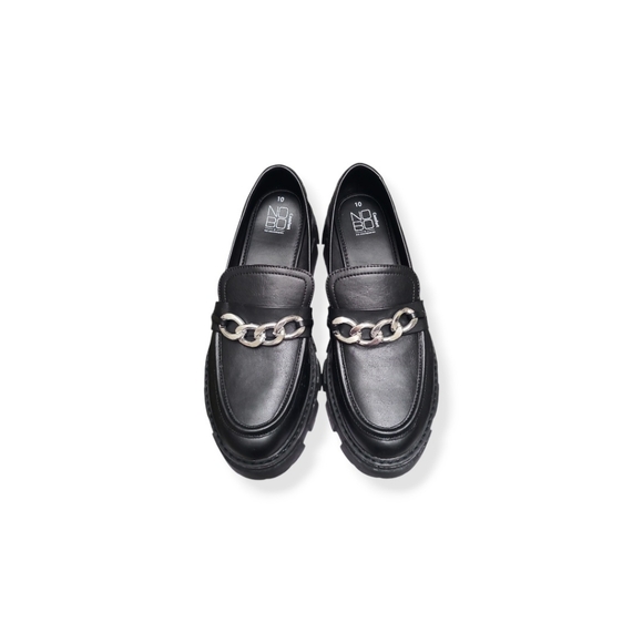 Women's Black Lug Loafers from No Boundaries - Picture 2 of 8